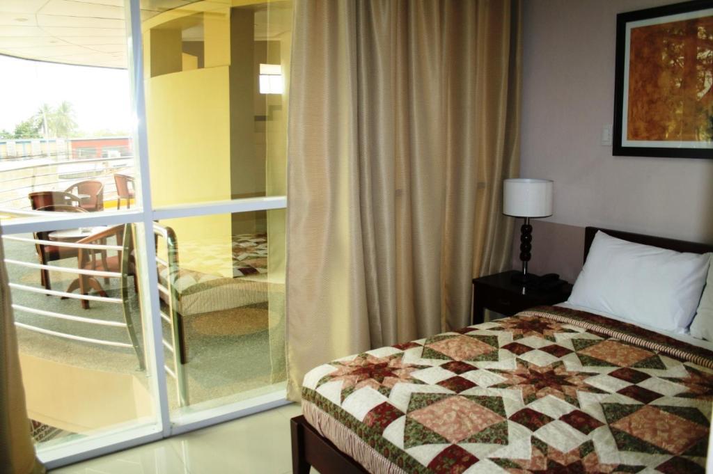 Princess Madison Hotel Angeles Rum bild
